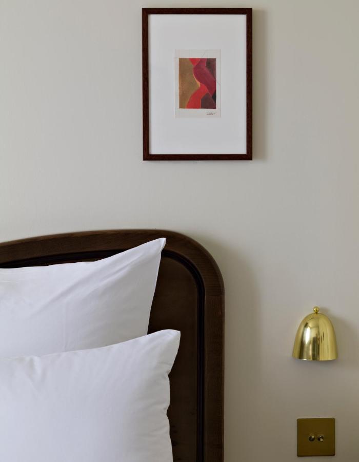 Junior Suite,1273970359:JPEG